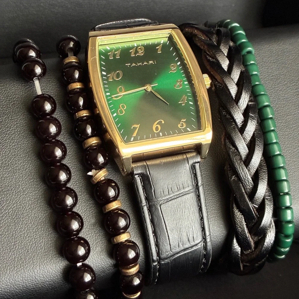 Tahari Gold and Black Men's Watch with Green Dial - Picture 11 of 11